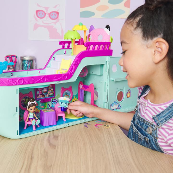Actual product image Spin Master Gabby Cat Friend Ship