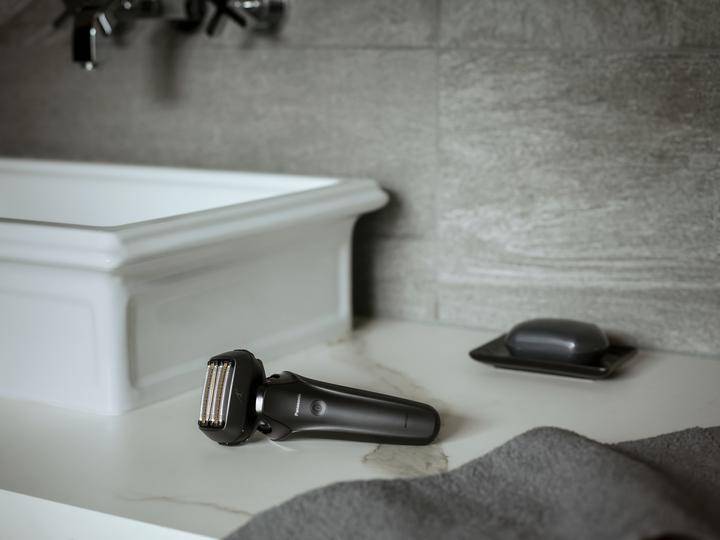 Produktbild Panasonic ES-LS6A-K803