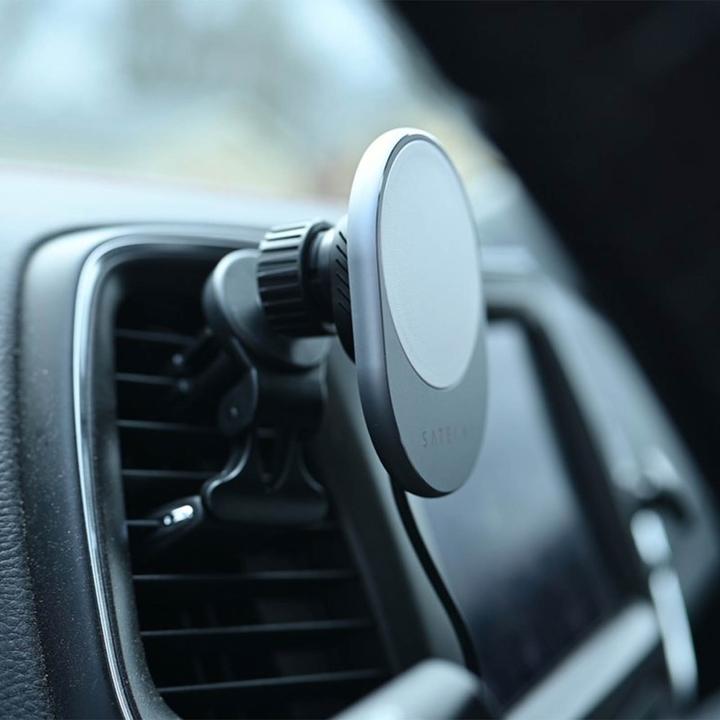 Actual product image Satechi Wireless Magnetic Qi Car Charger (7.50 W)