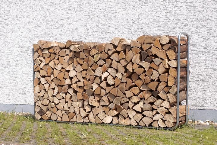 Actual product image wolfcraft Stacking Aid for Firewood (234 x 31 x 104.5 cm)