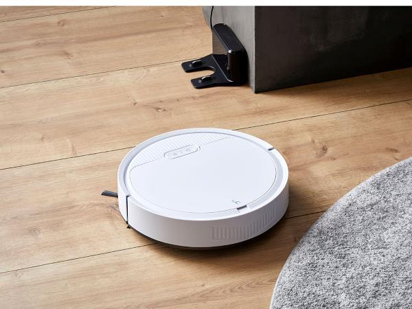 Actual product image F&H Group Nordic Sense - Robot vacuum cleaner with charging station - White (24638) (Robot vacuum)