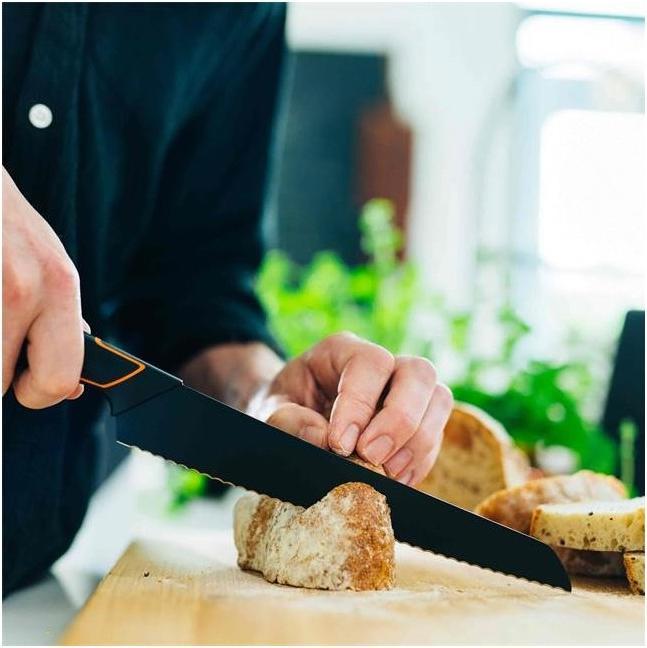 Actual product image Fiskars Bread knife (23 cm)
