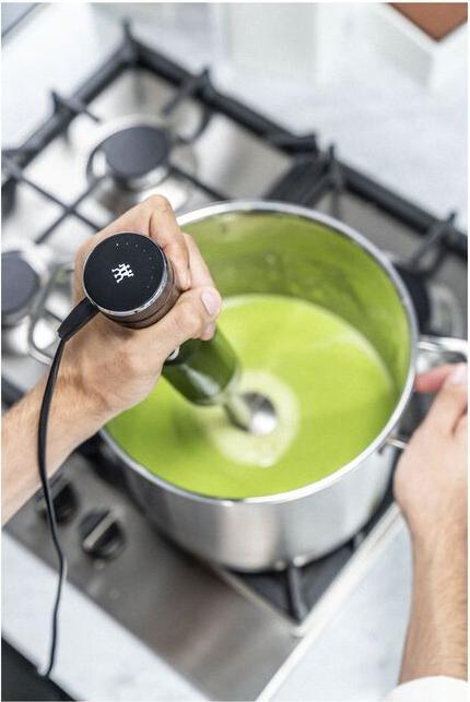 Image du produit Zwilling Enfinigy mixeur plongeant avec gobelet et couvercle à vide noir