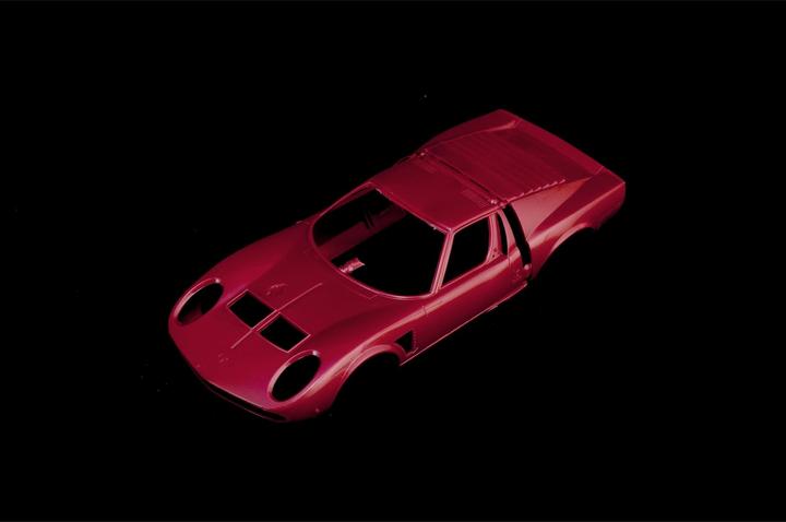 Produktbild 1:24 Lamborghini Miura Jota SVJ