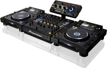 Produktbild Pioneer DJ Remix Station RMX-1000 Black