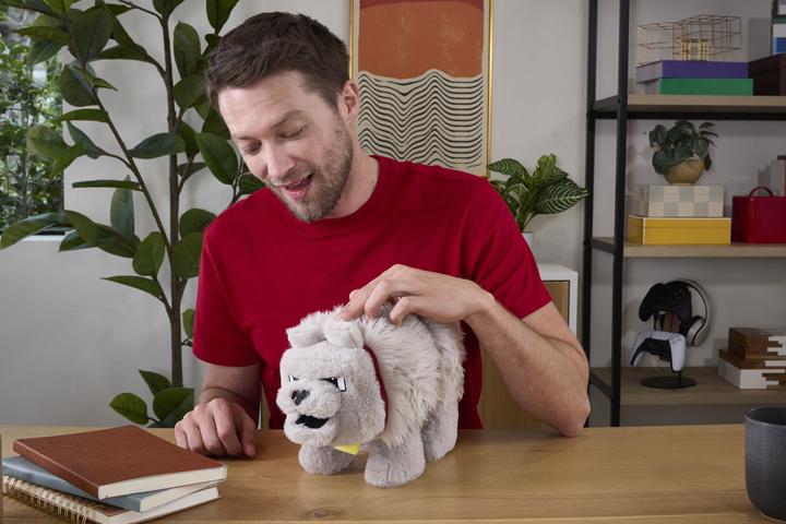 Actual product image Minecraft Dennis the Wolf (24.10 cm)