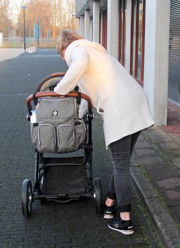Produktbild Dooky 2-in-1-Rucksacktasche mit Wickelunterlage