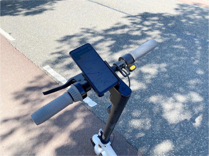Actual product image Segway-Ninebot Phone holder