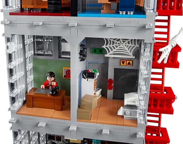 Actual product image LEGO Daily Bugle (76178, LEGO Marvel, LEGO Rare Sets)
