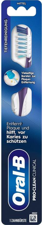 Actual product image Oral-B Pro-Clean Clinical Cross-Action Handzahnbürste (Medium, 1 x)