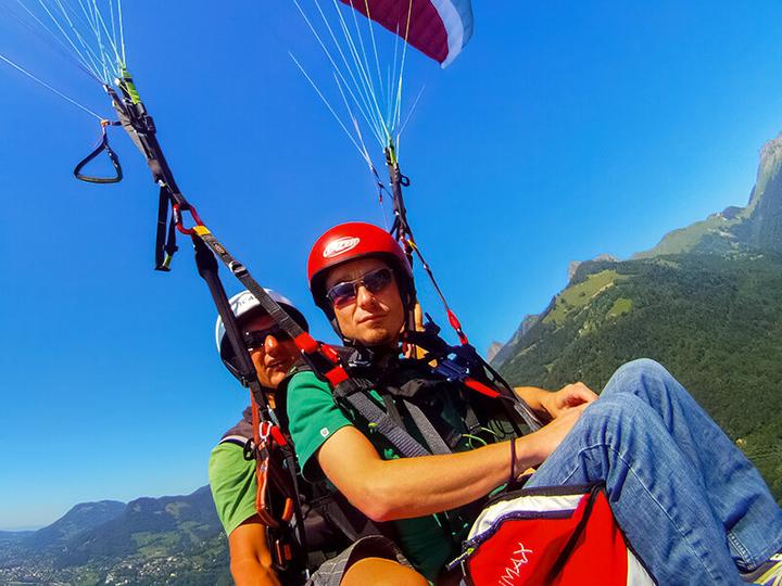 Actual product image Smartbox 1 paragliding flight with HD video and 360° photos (1 pers.)