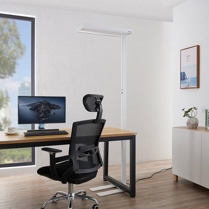 Actual product image Arcchio Nelvana floor lamp White (8000 lm)