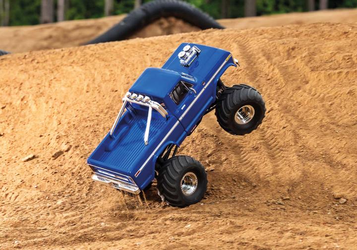 Produktbild Traxxas TRX-4MT FORD F150 4X4 BLAU 1/18 MONSTER-TRUCK RTR BRUSHED, MIT AKKU UND USB LADEGERÄT (RTR Ready-to-Run)