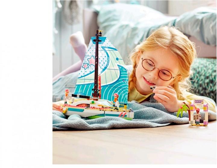Actual product image LEGO Stephanie's sailing adventure (41716, LEGO Friends)