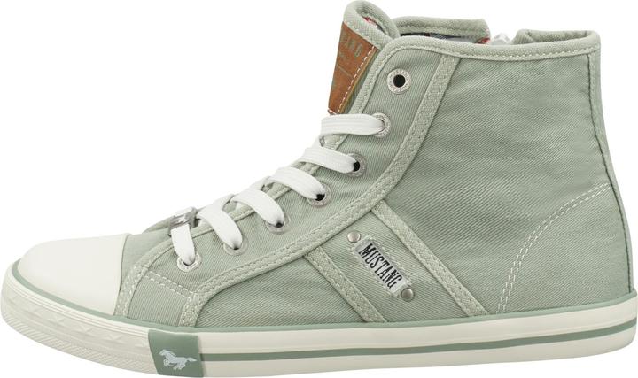 Actual product image Mustang Sneaker (39)