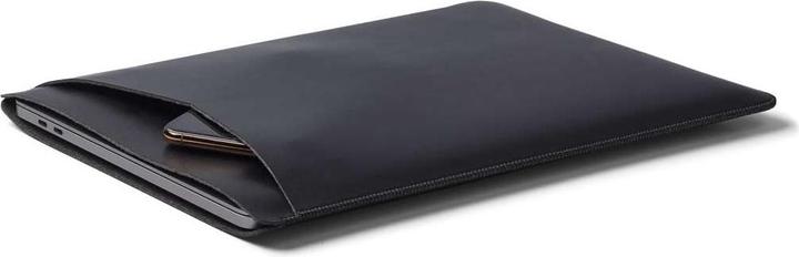 Actual product image Philbert Design Philbert - Ultra Slim Sleeve - Black - MacBook 14"/15" - 2019-2023