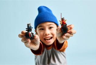 Actual product image LEGO Kais Motorradrennen (71838, LEGO Ninjago)