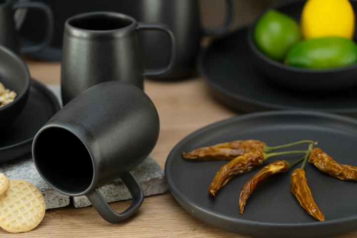 Actual product image CreaTable Uno (16 Piece)