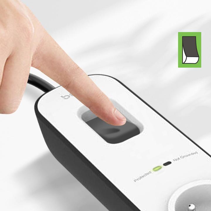Image du produit Belkin BSV401CA2M Protection de tension, 4 sorties AC (4 x, PECO 7/5, 2 m)