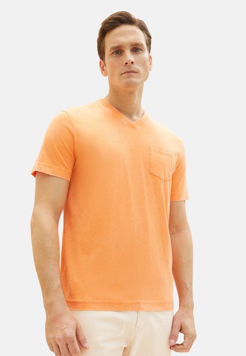 Produktbild Tom Tailor T-Shirt Kurzarmshirt mit V-Ausschnitt, ausgewaschener Optik und Brusttasche (XXL)