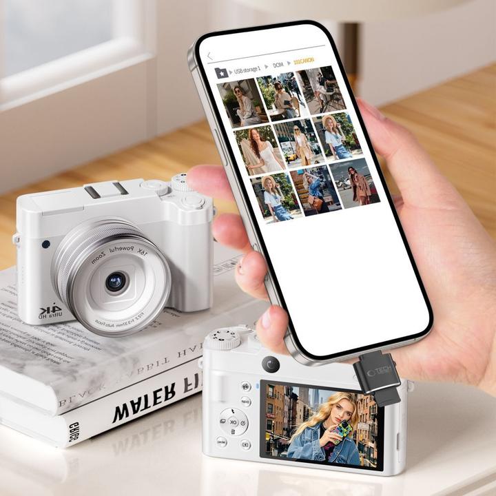 Produktbild Spigen UltraBoost microSD card reader adapter with USB-C - black (USB-C)