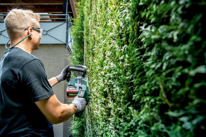Produktbild Metabo HS 18 LTX BL 65 (Akkuheckenschere)