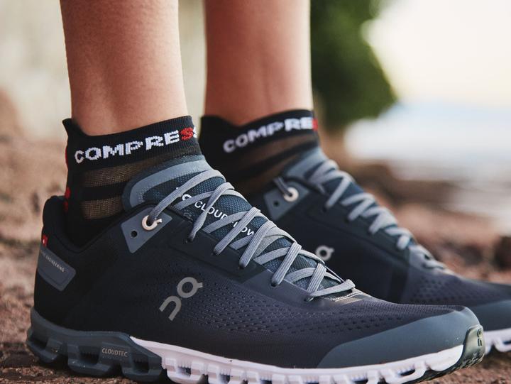 Produktbild Compressport Pro Racing Socks v4.0 Ultralight Run Low (45 - 48)