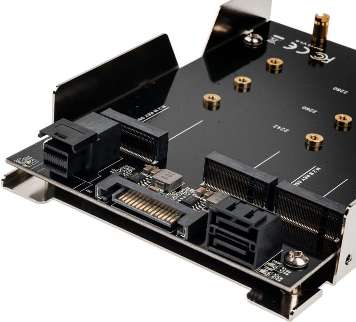 Produktbild Silverstone SDP12 - Laufwerksschachtadapter - 3,5" auf 3 x M.2 (8,9 cm auf 3 x M.2)