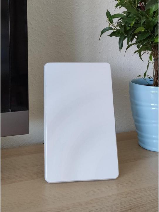 Actual product image Maximum DA-2200 indoor UHF antenna. (Indoor antenna)