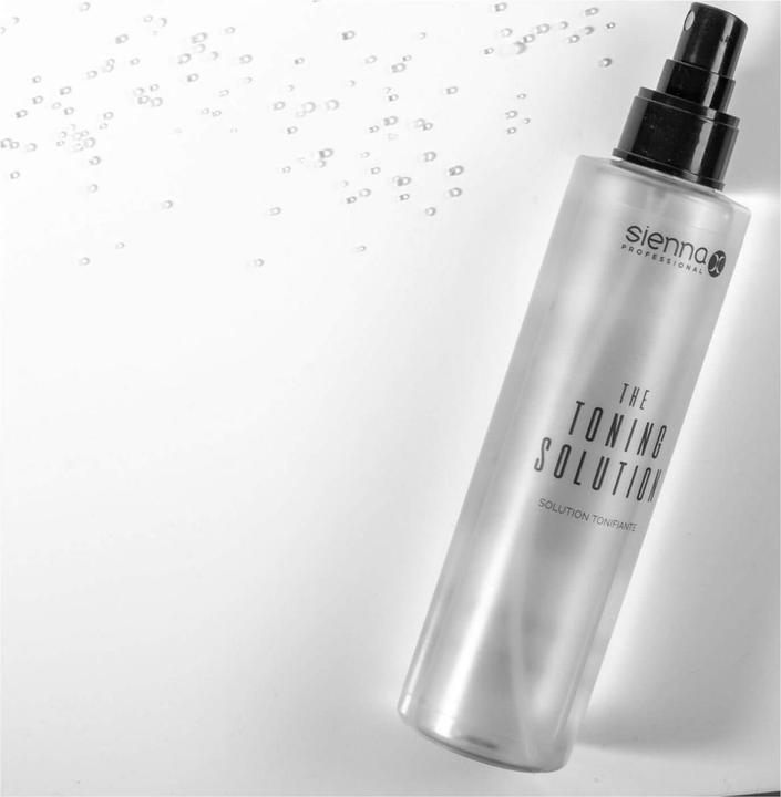 Immagine prodotto Sienna X La soluzione tonificante con acqua di rose (Acqua tonica, 200 ml)
