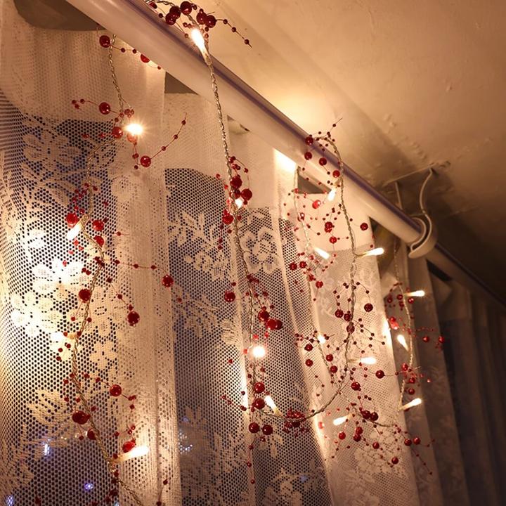Image du produit Cover-Discount Guirlande lumineuse de Noël LED avec perles artificielles (3 m)