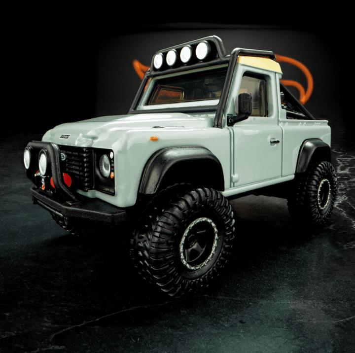 Produktbild Mattel Hot Wheels Elite 64 Series Land Rover Defender 90 Pickup