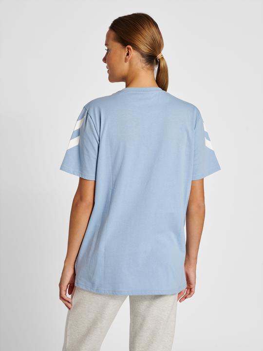 Actual product image hummel Legacy Chevron T-Shirt (M)