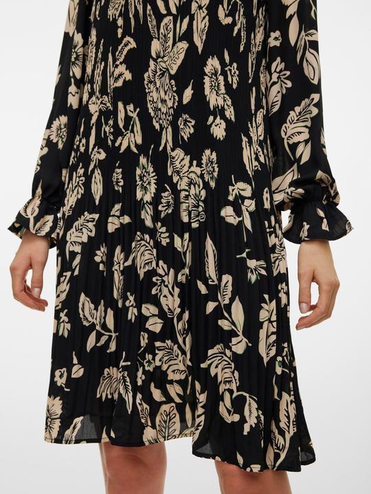 Produktbild Vero Moda Normal geschnitten Rundhals Elastische Bündchen Kurzes Kleid Kleid (XS)
