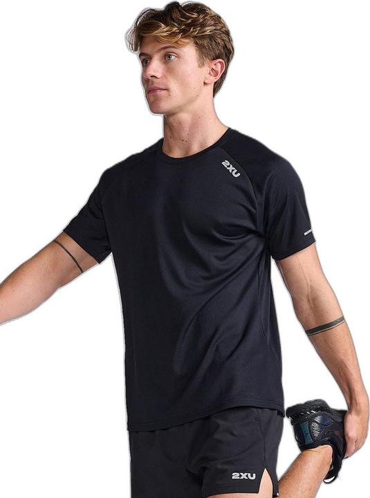 Actual product image 2XU Aero Tee (L)