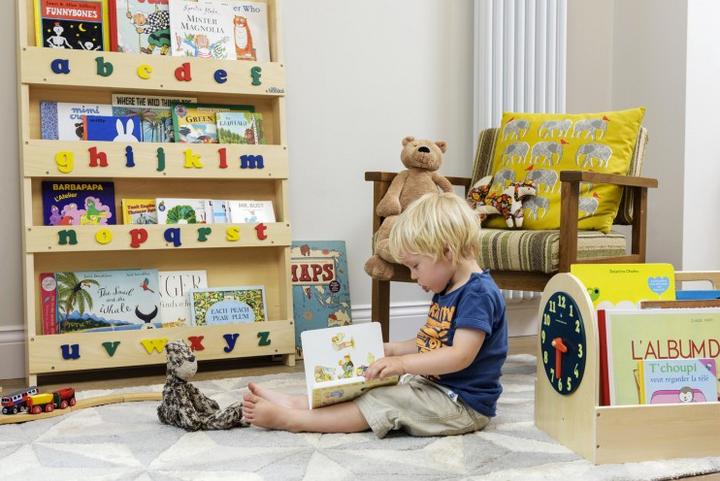 Produktbild Tidy Books Kinder Bücherregal mit Kleinbuchstaben natur