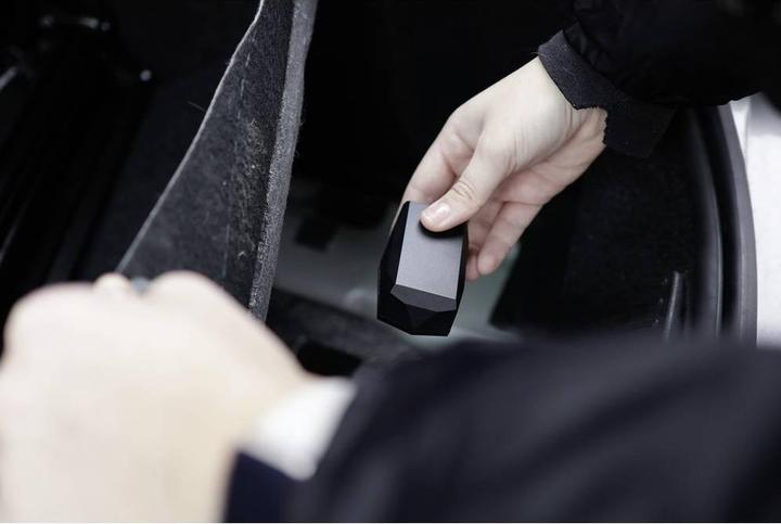 Actual product image Copenhagen Trackers Gemstone GPS tracker (Android, iOS)