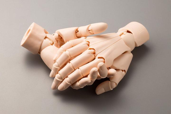 Image du produit Kotobukiya Takahiro Kagami PVC Artist Support Item Hand 1/1 Model/R Pale Orange 21 cm