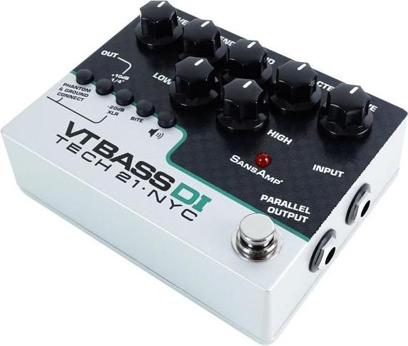 Produktbild tech21 SansAmp Character VT Bass DI Preamp Pedal mit Kabel (Bass)