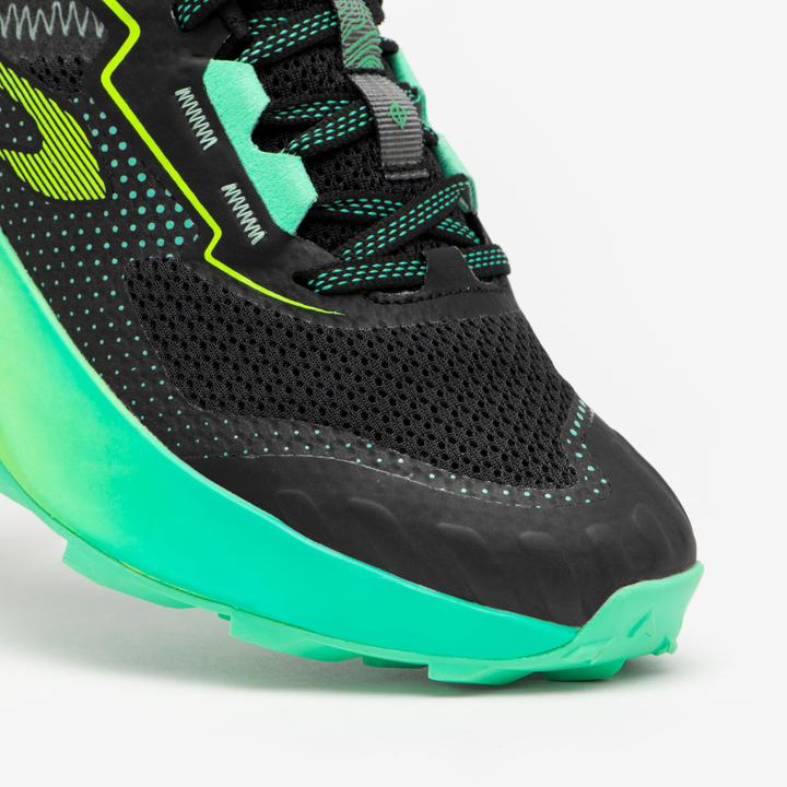 Actual product image Kiprun Running shoes trail running cross country kids - K500 Grip black/green (32)