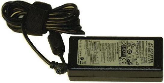 Samsung BA44-00233A AC-Adapter (90 W)