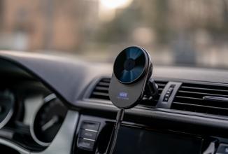 Produktbild Newell Newell-Autohalterung mit MagSafe S18-Induktionsladegerät
