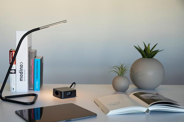 Produktbild Max Hauri maxTEX Cube (3 x, Typ 13, USB-A, USB-C, 2 m)