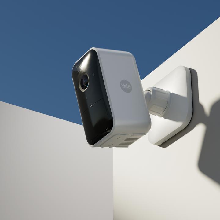 Actual product image Yale Smart indoor & outdoor camera with battery or cable (1920 x 1080 Pixels)