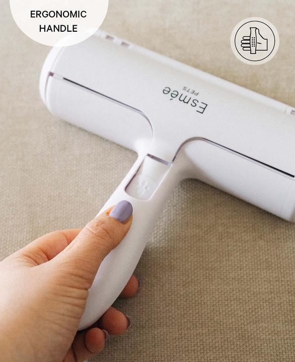 Actual product image Esmée Self-cleaning pet hair remover