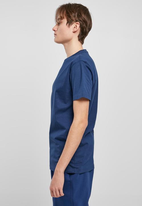 Actual product image Urban Classics Basic Tee - 5154 (5XL)