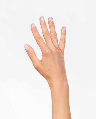 Actual product image Ardell Nail Addict - Gel Strips Moonlit Pearl (Moonlit Pearl)