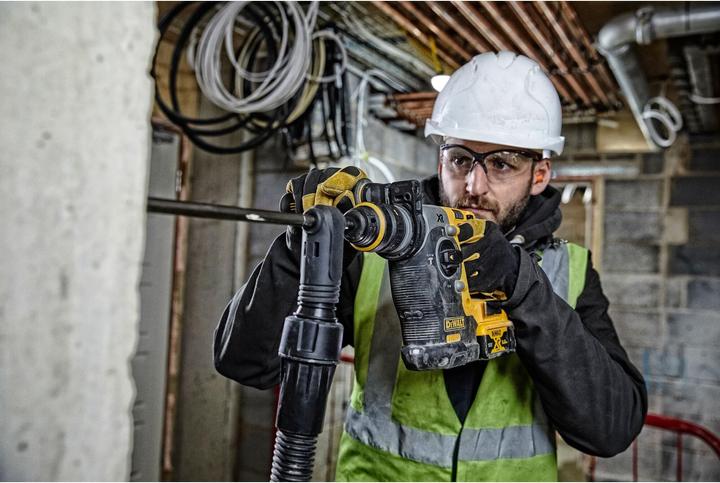 Actual product image DeWalt DCH274P2T (Rechargeable battery operated)
