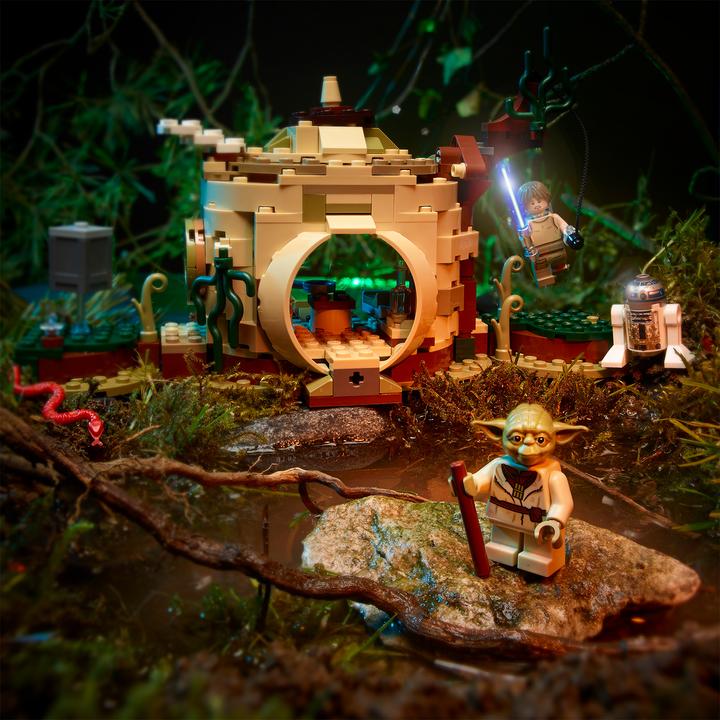 Actual product image LEGO Yoda's hut (75208, LEGO Star Wars)