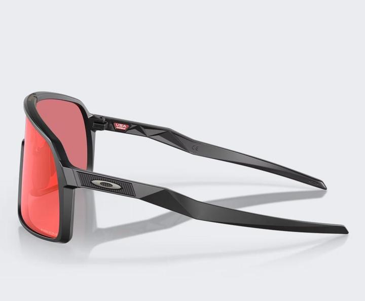 Actual product image Oakley Sutro (Mat Black, Prizm trail torch)